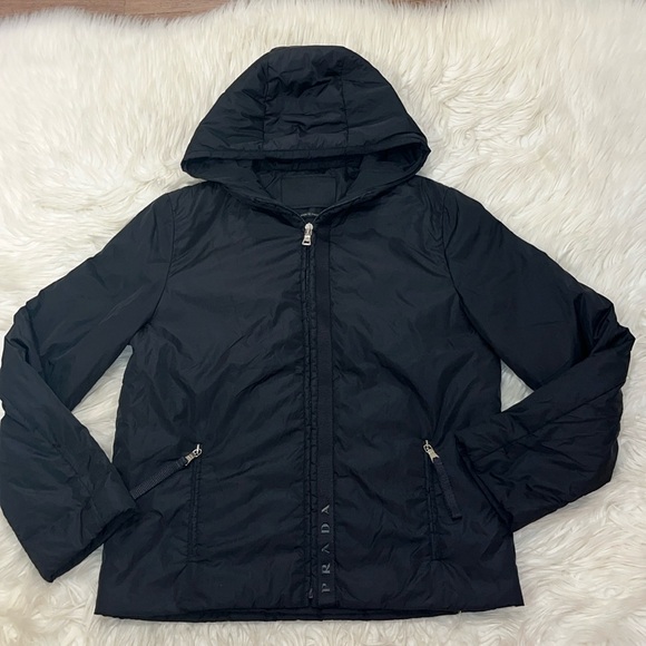 Authentic Prada Black Hooded Winter Nylon Jacket - Picture 3 of 16